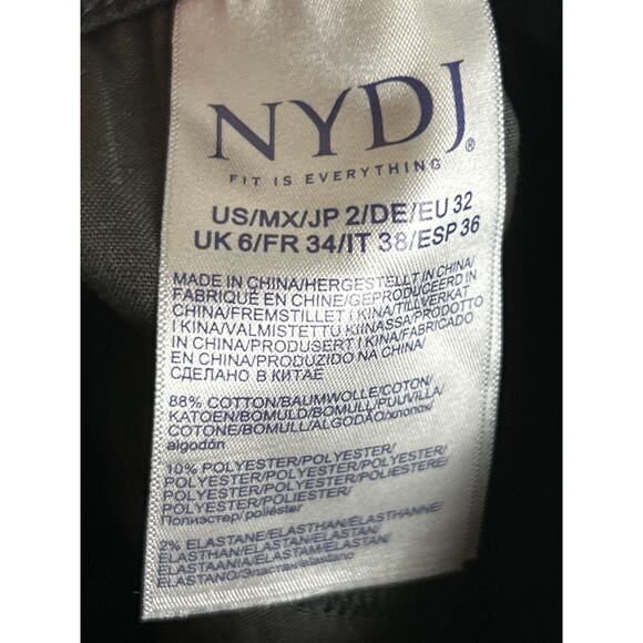 NYDJ Women’s 2 Black Marilyn Straight Crop Roll Cuff Denim Jeans NWT - Picture 9 of 9